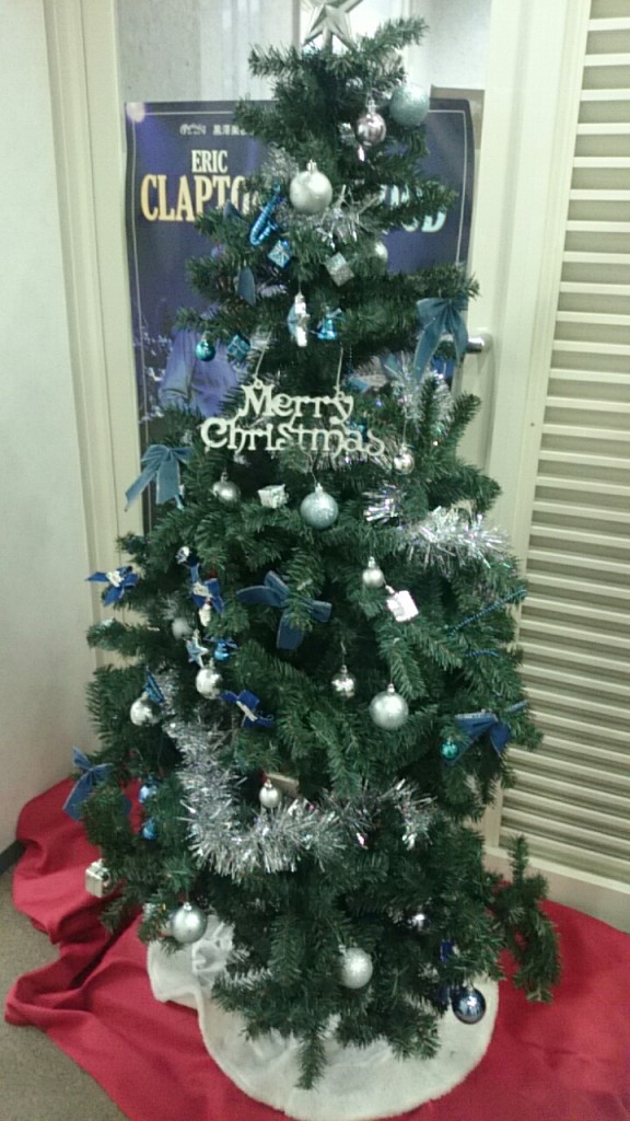 今池クリスマスツリー