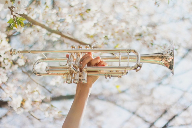 Mack the Knife』：トランペットの旋律に息を吹き込む