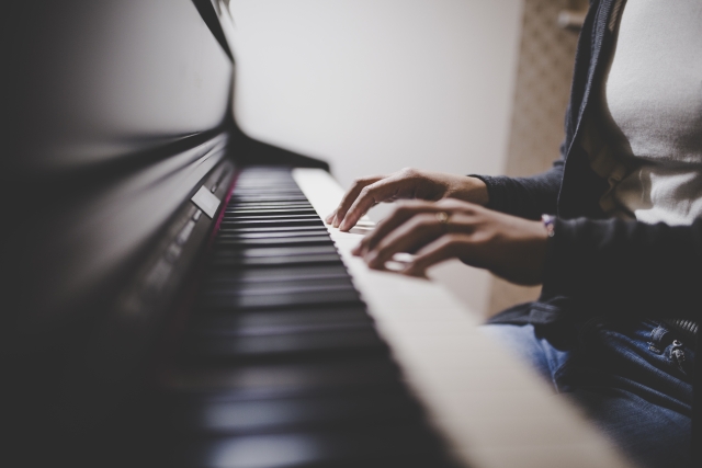 【解説】ブルグミュラー「アベ・マリア」――静寂の中に響く癒しのピアノ曲と演奏ポイント