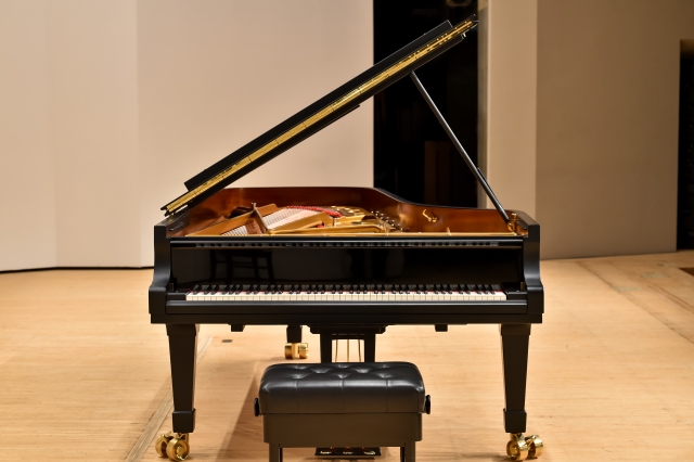 時を越える旋律: オスカル・メリカントの「ワルツ・レント」の永遠の魅力