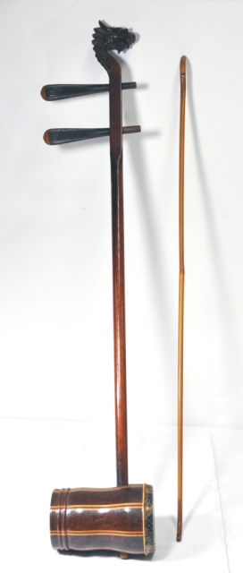 前編: 弦の詩人たち – 二胡に命を吹き込んだ演奏家たち