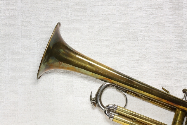 トランペットのマウスピースを選ぶ際のポイントと注意点