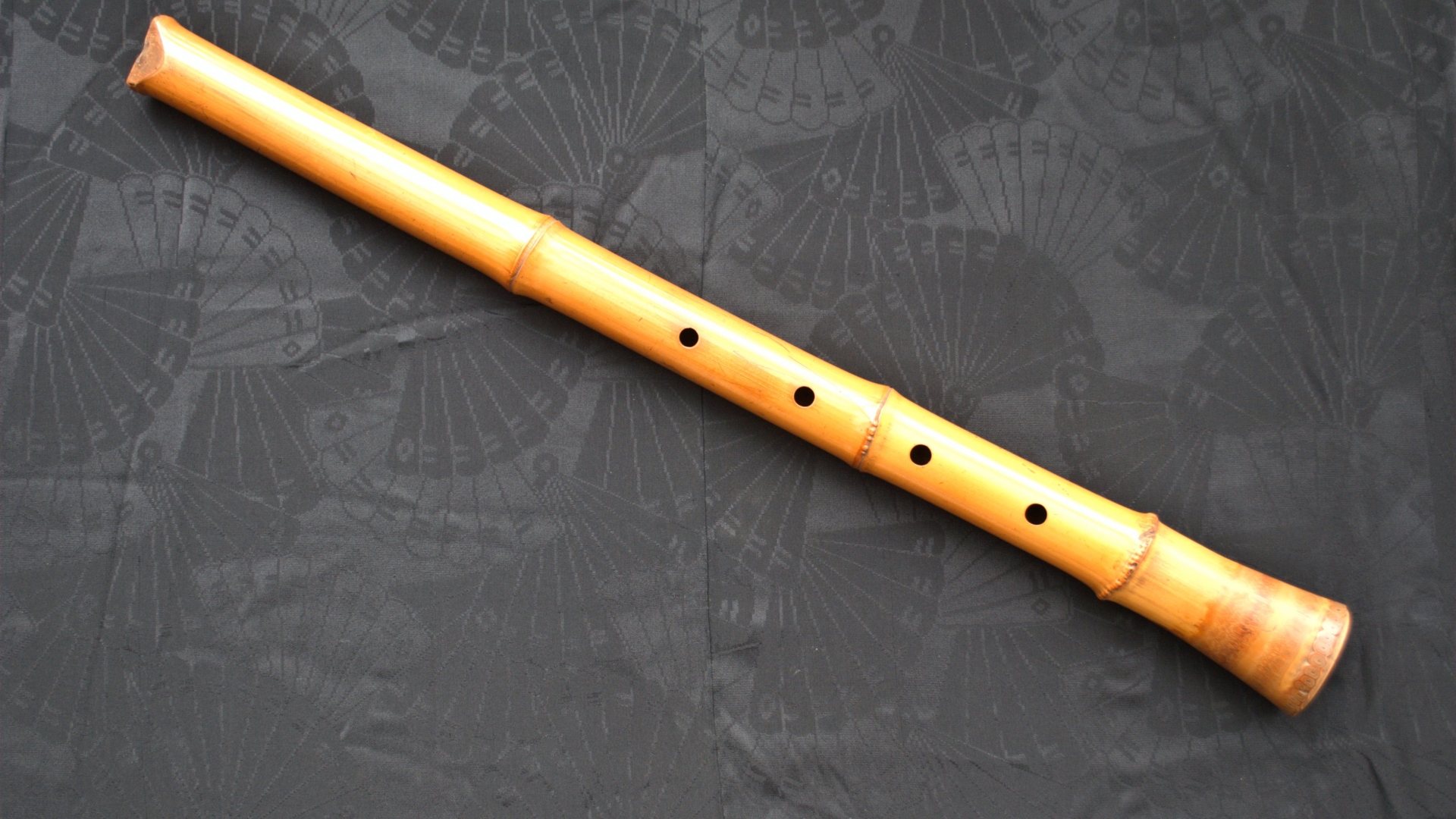 尺八、実はプラ管が普及してきている？ ～初心者にもやさしい和の息吹～