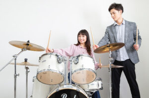 クラブナージ音楽教室のドラムレッスンの風景