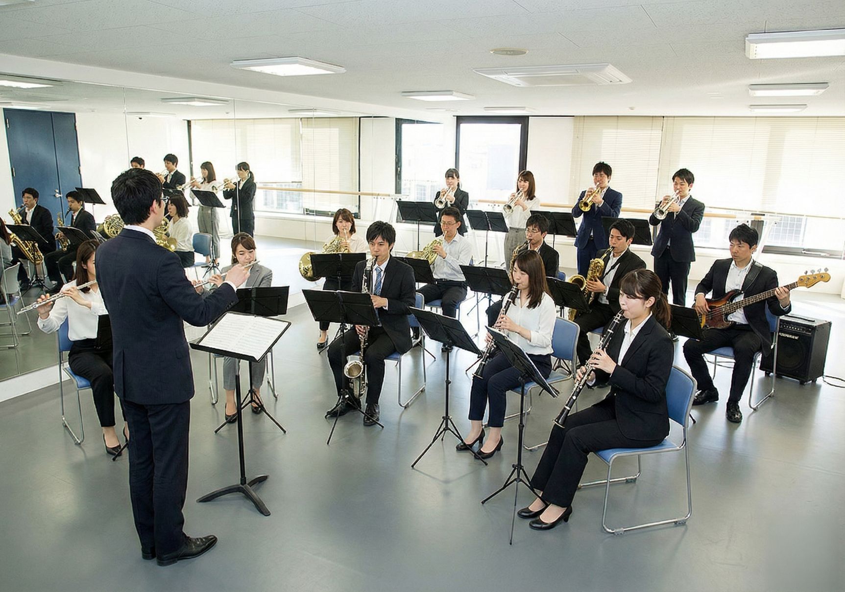 吹奏楽の定義って何？吹奏楽にない楽器やオーケストラとの違いを解説